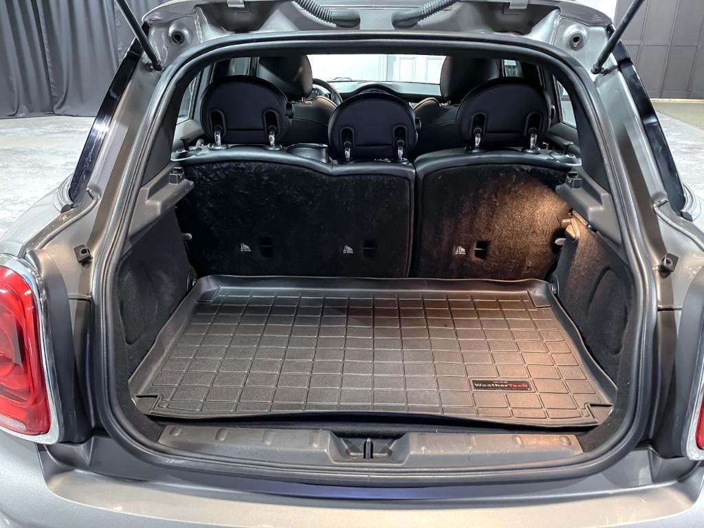 used 2018 MINI Hardtop car, priced at $12,995