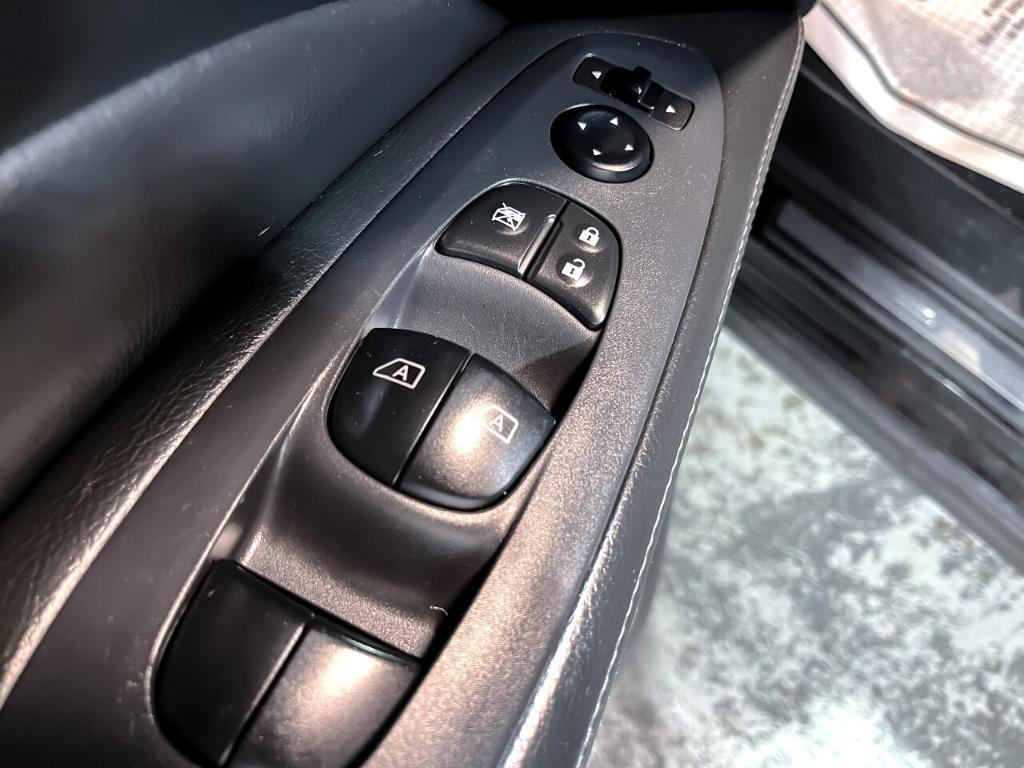 used 2016 Nissan Pathfinder car, priced at $10,495