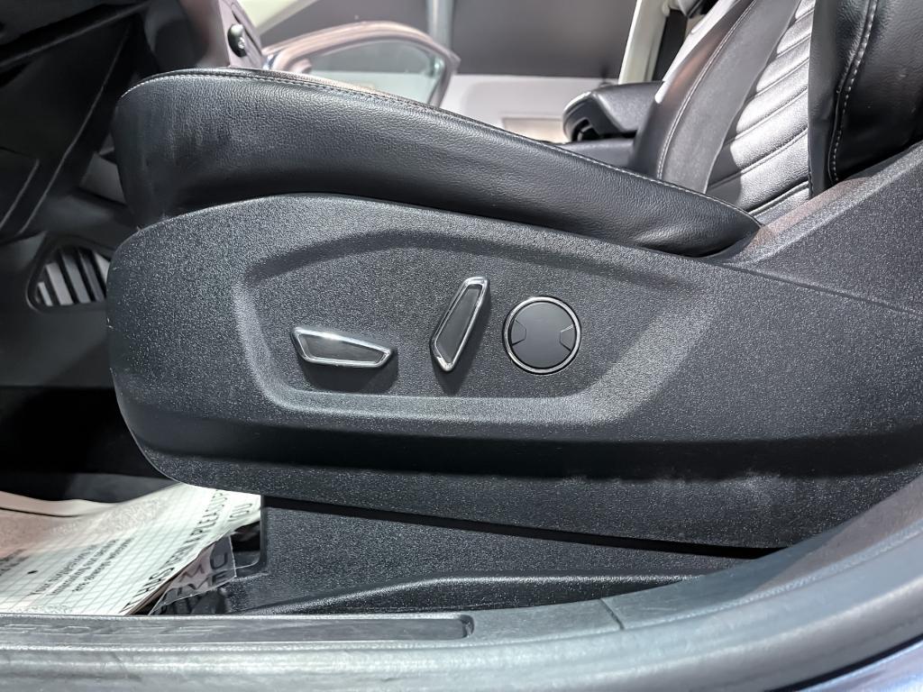 used 2018 Ford Edge car, priced at $10,995