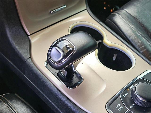 used 2015 Jeep Grand Cherokee car, priced at $14,995