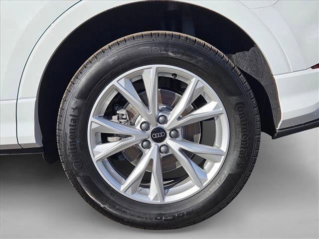 new 2025 Audi Q3 car, priced at $43,580