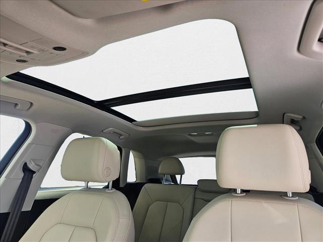 used 2024 Audi Q3 car, priced at $33,995