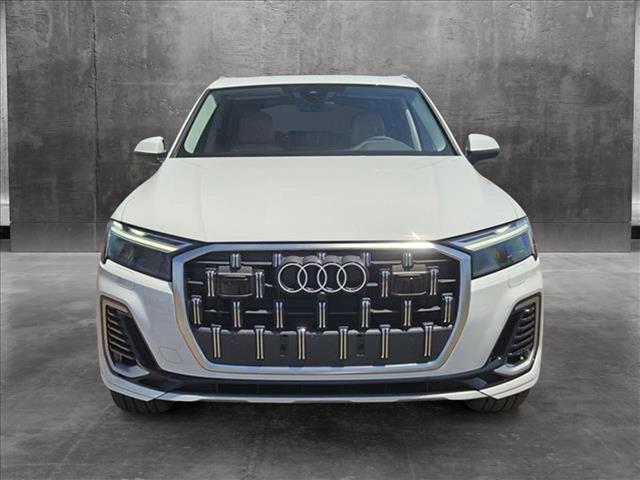 new 2025 Audi Q7 car, priced at $63,270