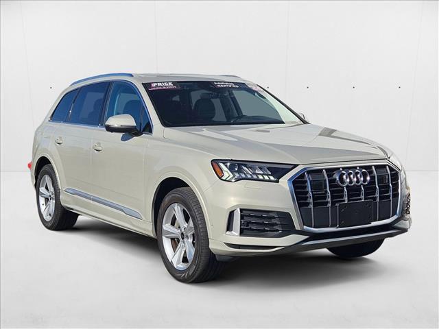used 2024 Audi Q7 car, priced at $38,995