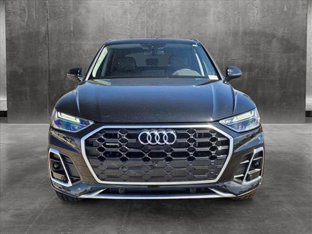 new 2024 Audi Q5 car, priced at $67,085