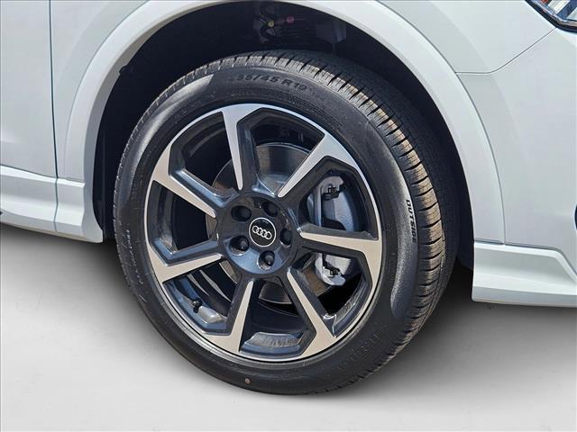 new 2025 Audi Q3 car, priced at $47,200