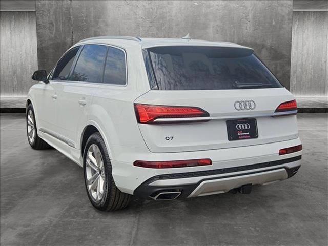 new 2025 Audi Q7 car, priced at $79,610