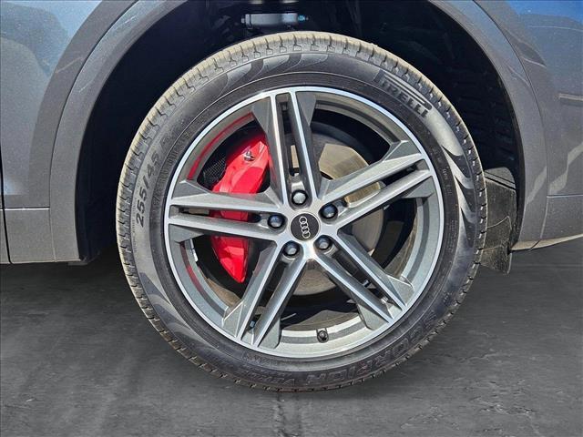 new 2025 Audi Q5 car, priced at $69,385