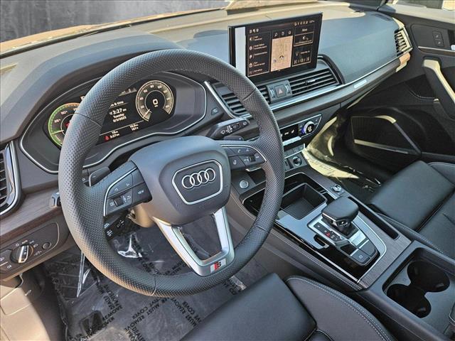new 2025 Audi Q5 car, priced at $69,385