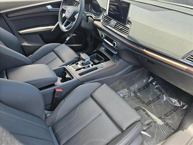 new 2025 Audi Q5 car, priced at $69,160