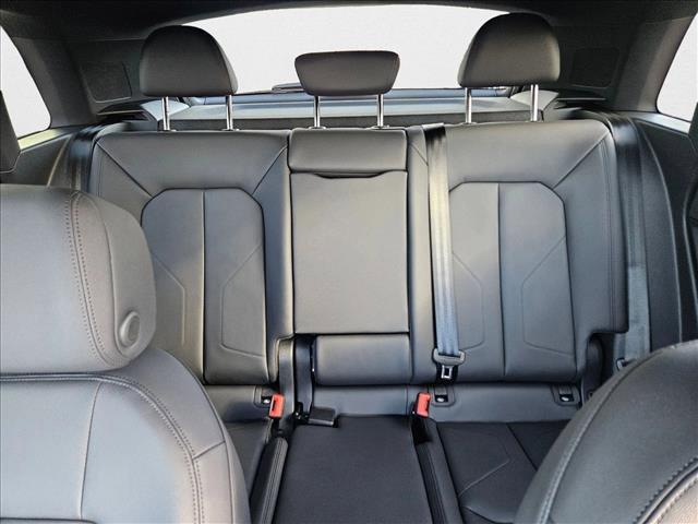 new 2025 Audi Q3 car, priced at $47,065