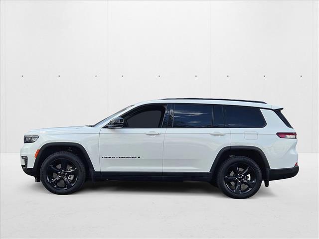 used 2022 Jeep Grand Cherokee L car, priced at $28,595