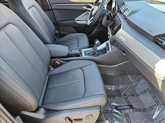 new 2025 Audi Q3 car, priced at $47,325