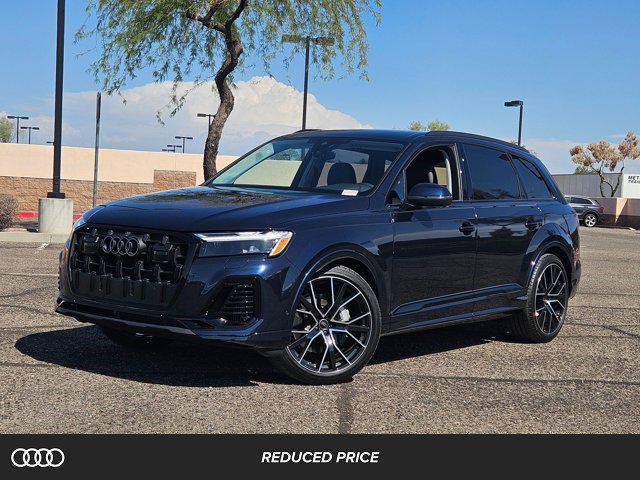 new 2025 Audi Q7 car, priced at $73,360