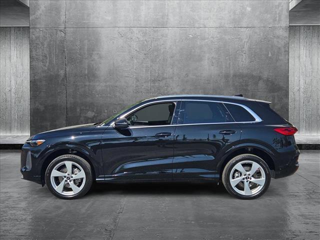 new 2025 Audi Q5 car, priced at $59,875
