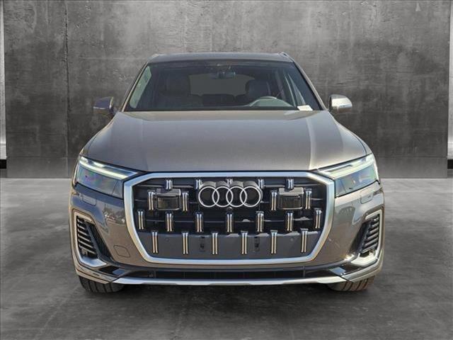 new 2025 Audi Q7 car, priced at $73,545