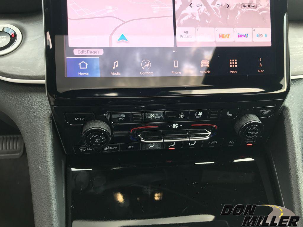 new 2025 Jeep Grand Cherokee car, priced at $51,078