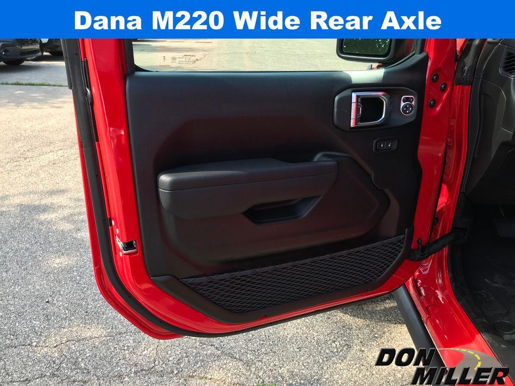 new 2025 Jeep Wrangler car, priced at $52,766
