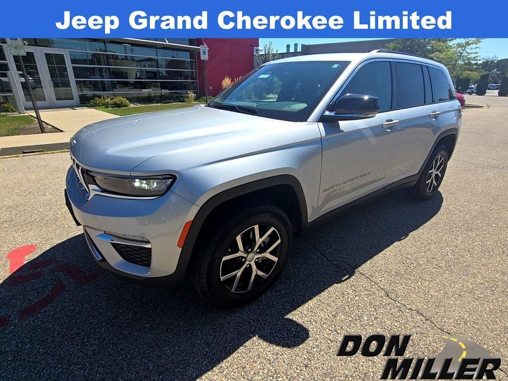 new 2024 Jeep Grand Cherokee car, priced at $39,583