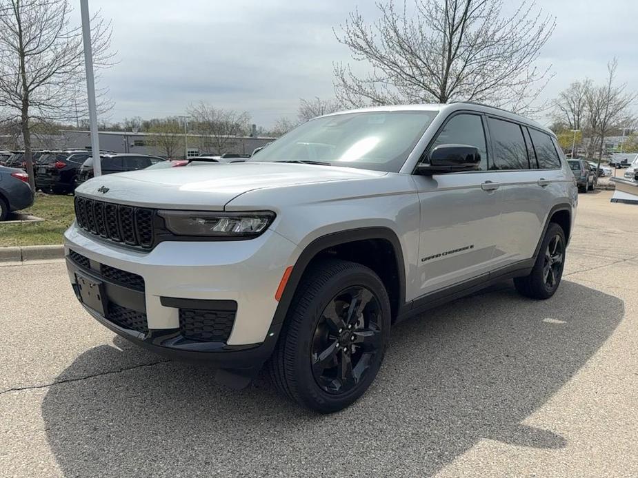 new 2024 Jeep Grand Cherokee L car, priced at $45,688