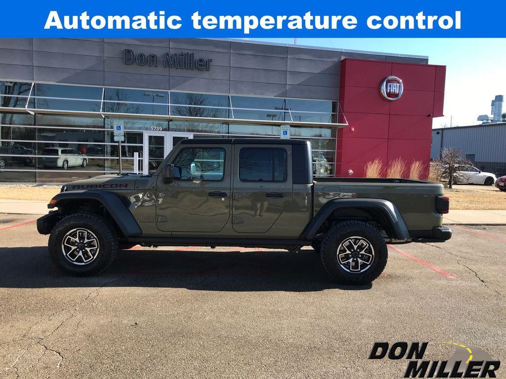 new 2025 Jeep Gladiator car, priced at $57,316