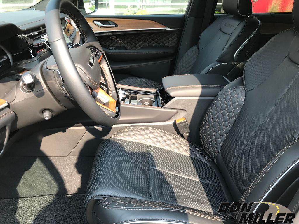 new 2025 Jeep Grand Cherokee L car, priced at $67,465