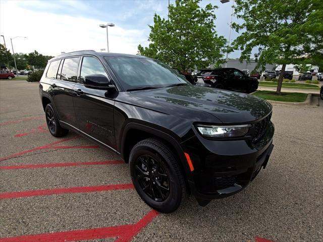 new 2024 Jeep Grand Cherokee L car, priced at $42,432