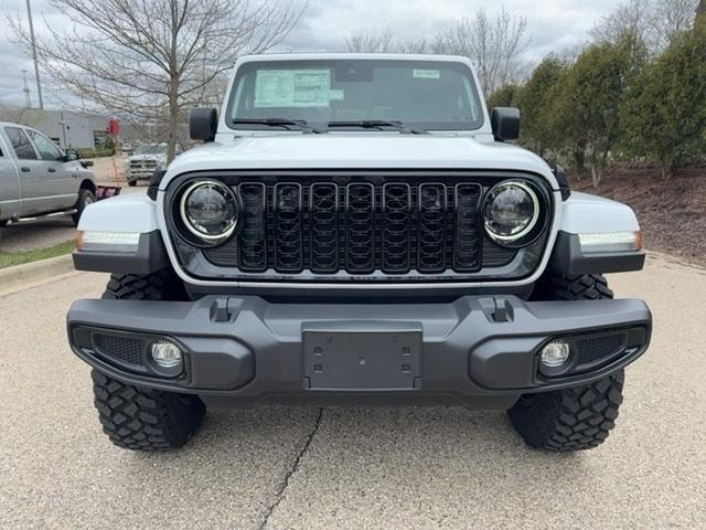 new 2024 Jeep Gladiator car, priced at $47,454