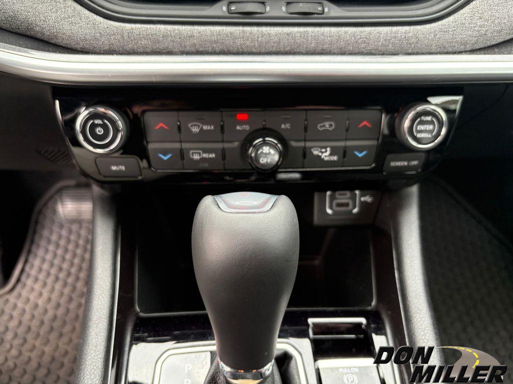 new 2025 Jeep Compass car, priced at $28,710