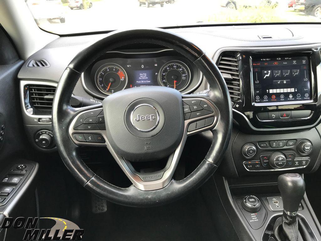 used 2020 Jeep Cherokee car, priced at $17,231