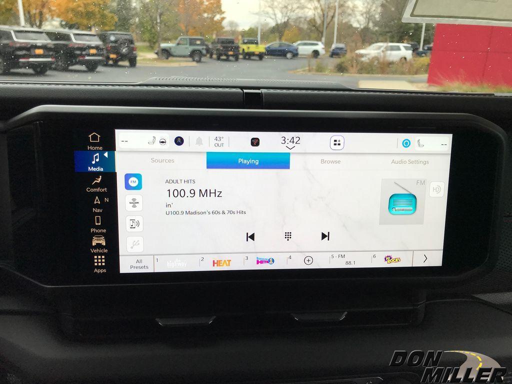 new 2026 Jeep Wrangler car, priced at $61,363