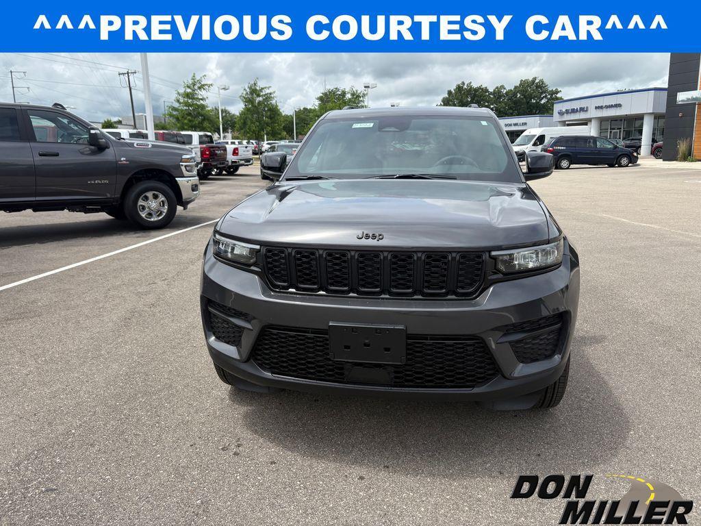 new 2025 Jeep Grand Cherokee car, priced at $41,314