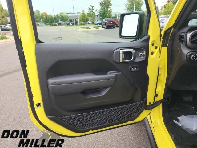 used 2023 Jeep Gladiator car, priced at $43,961