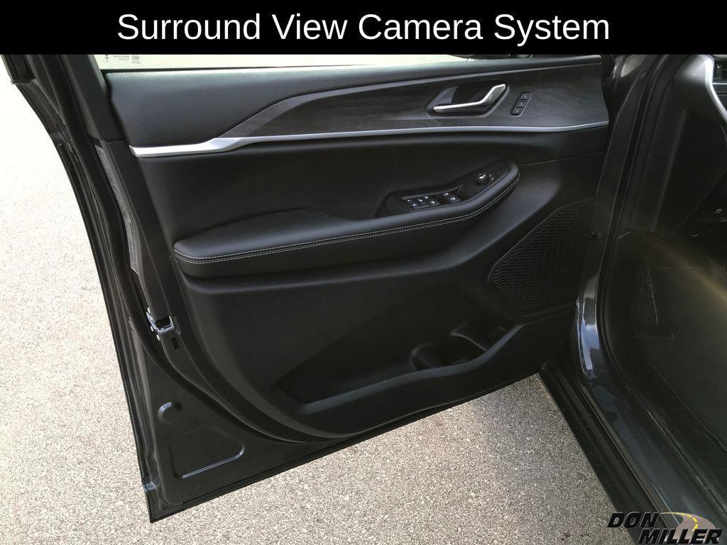 new 2025 Jeep Grand Cherokee L car, priced at $52,458