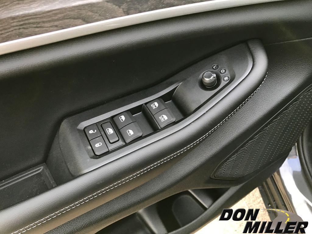 new 2025 Jeep Grand Cherokee L car, priced at $52,458