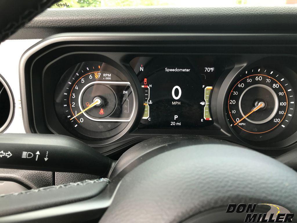 new 2025 Jeep Gladiator car, priced at $43,049