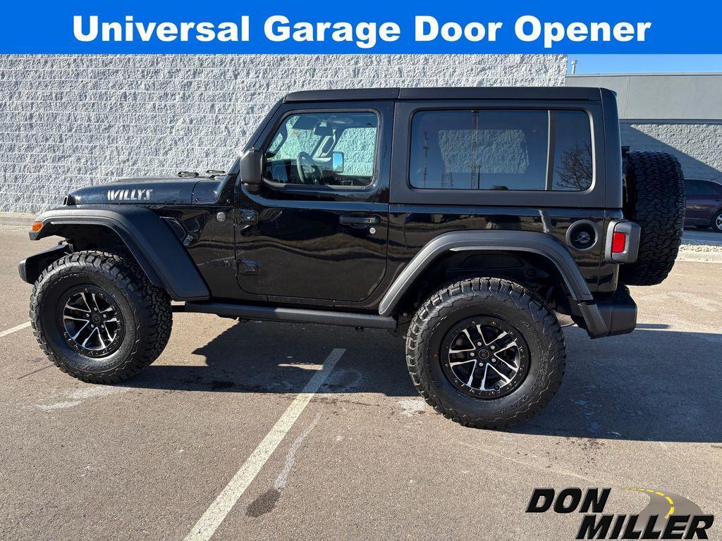 new 2025 Jeep Wrangler car, priced at $46,977