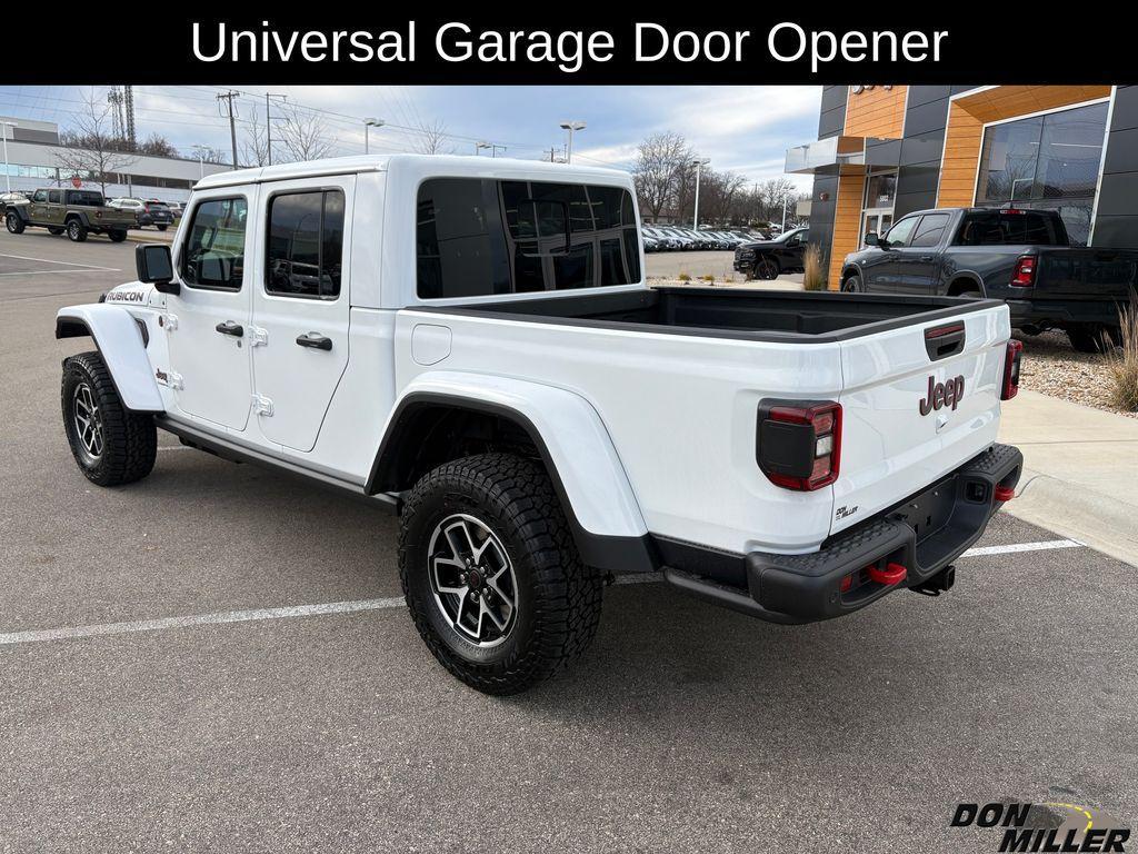 new 2026 Jeep Gladiator car, priced at $59,540