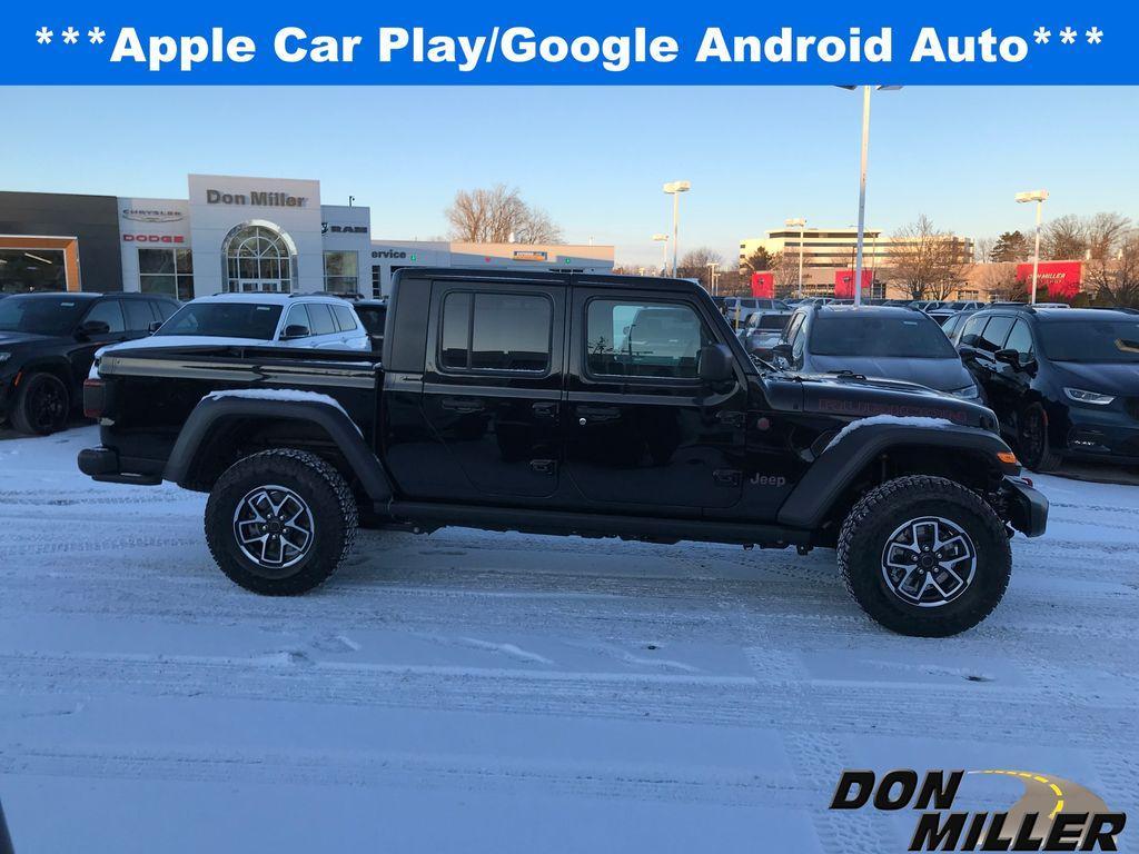 new 2025 Jeep Gladiator car, priced at $53,403