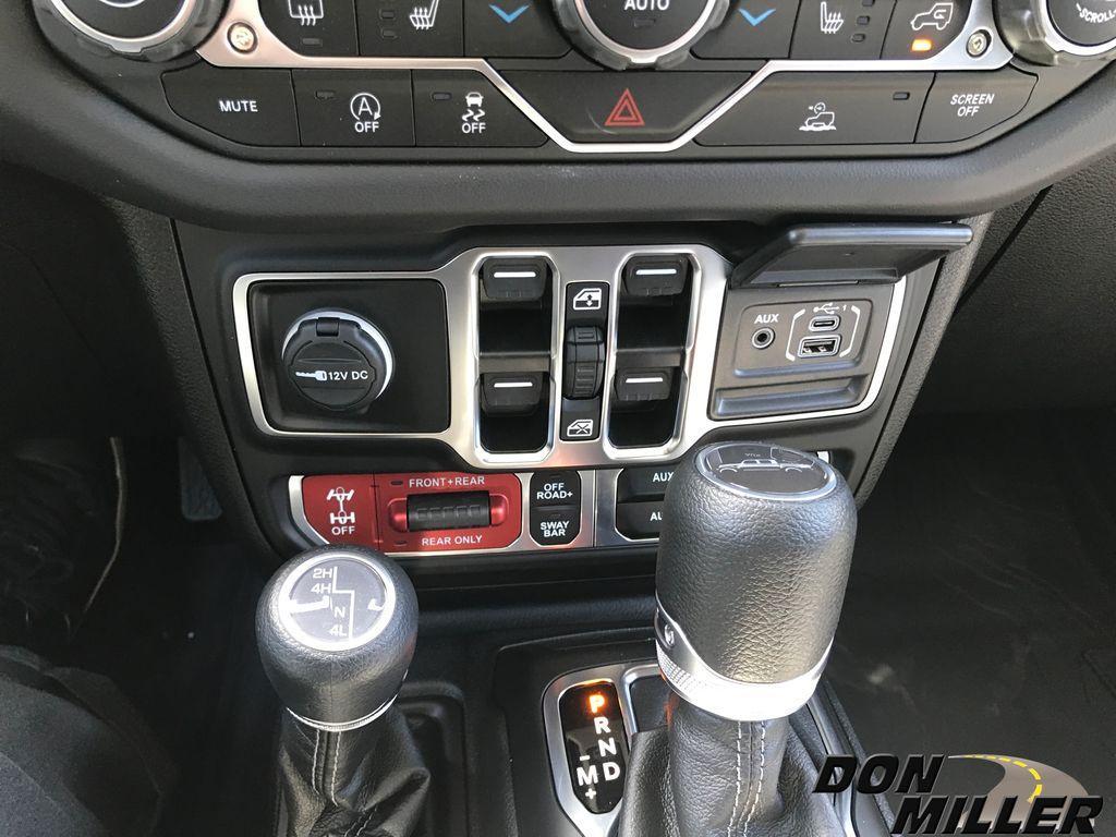 new 2025 Jeep Gladiator car, priced at $49,108