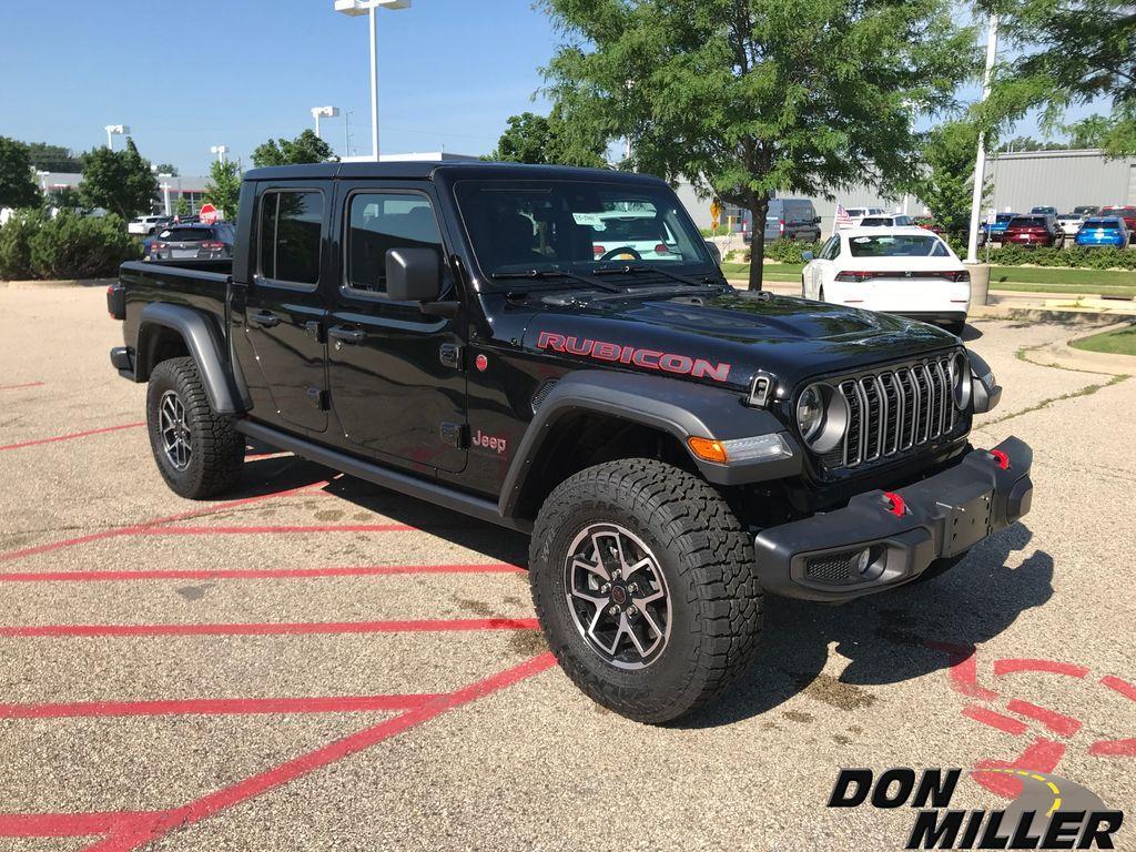 new 2025 Jeep Gladiator car, priced at $48,608