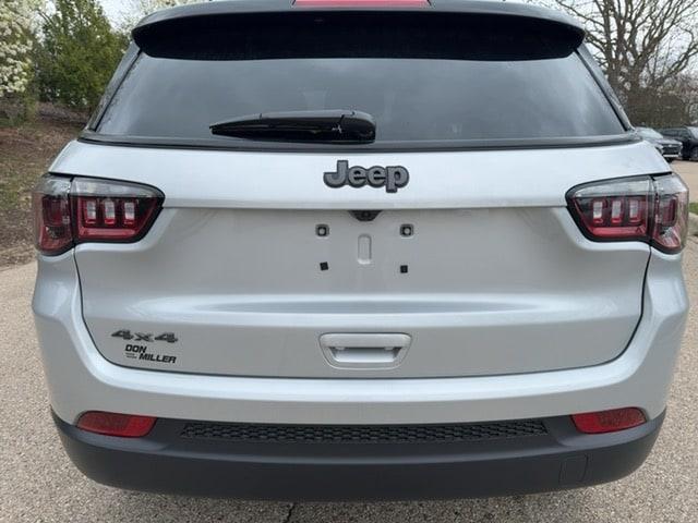 new 2024 Jeep Compass car, priced at $35,331