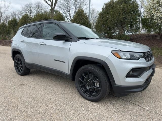 new 2024 Jeep Compass car, priced at $35,331