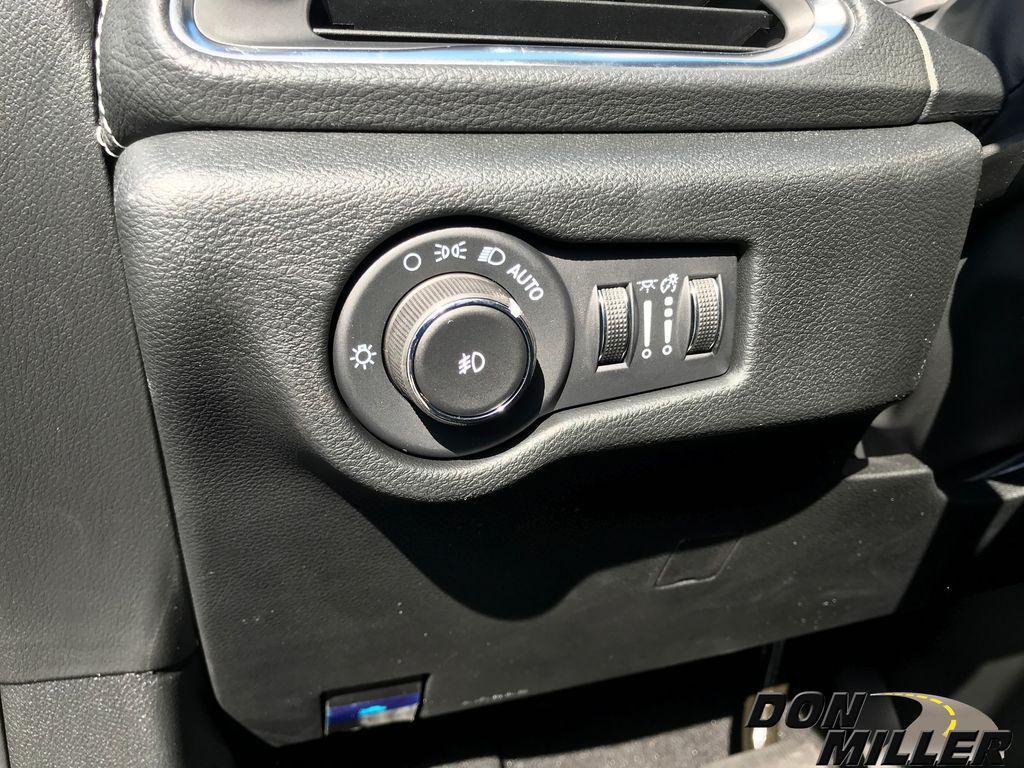 new 2026 Chrysler Pacifica car, priced at $53,299