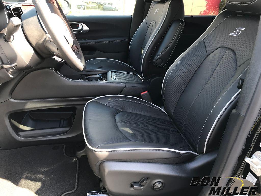 new 2026 Chrysler Pacifica car, priced at $53,299