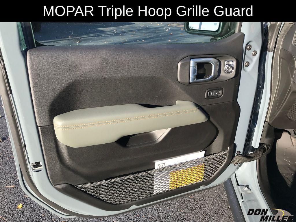 new 2026 Jeep Gladiator car, priced at $59,575