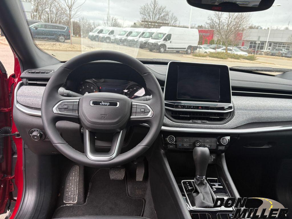 new 2025 Jeep Compass car, priced at $26,341