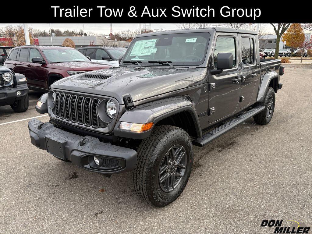 new 2026 Jeep Gladiator car, priced at $48,617