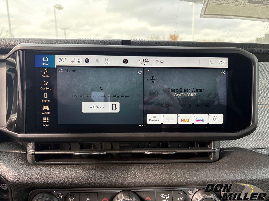 new 2026 Jeep Gladiator car, priced at $48,617