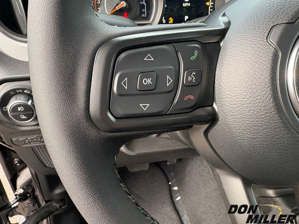 new 2026 Jeep Gladiator car, priced at $48,617